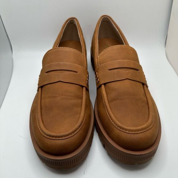 CUSHIONAIRE Women's Slip on Loafer +Memory Foam 10 WHISKEY - Picture 2 of 7